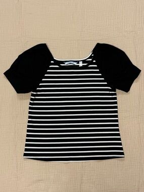 Black & White Striped Short-Sleeve Blouse - Classic Casual